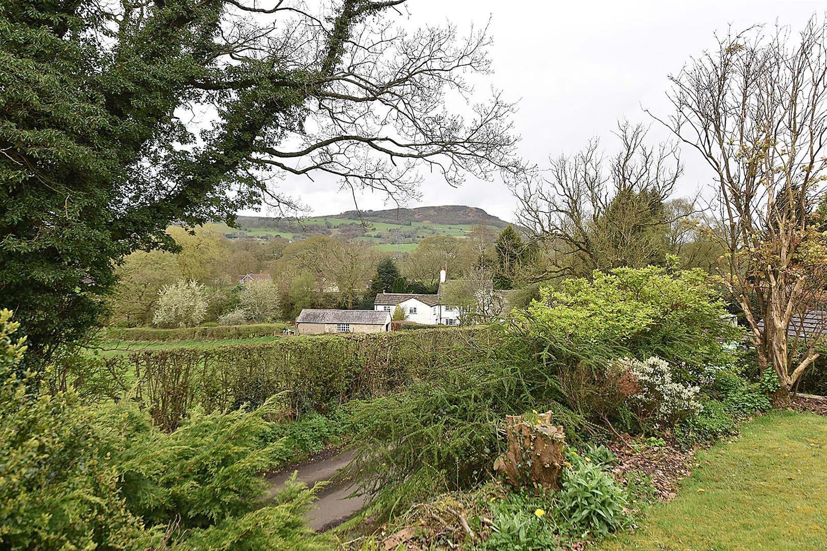 4 bedroom property for sale in Lane, Bosley, Macclesfield £