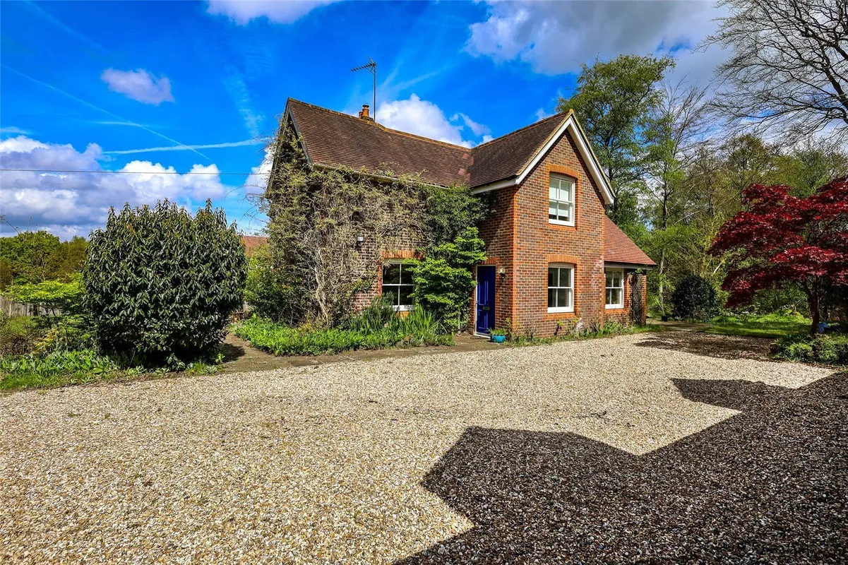 Primrose Lane, Liss, GU33
