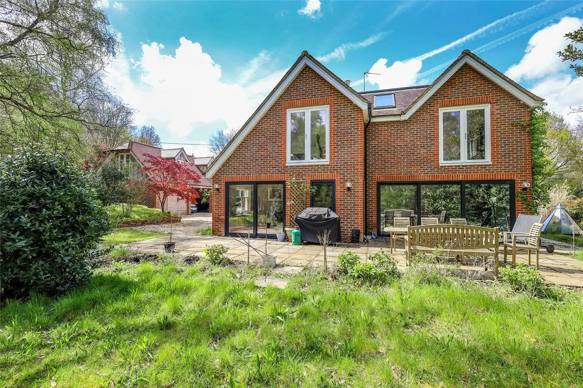 Primrose Lane, Liss, GU33