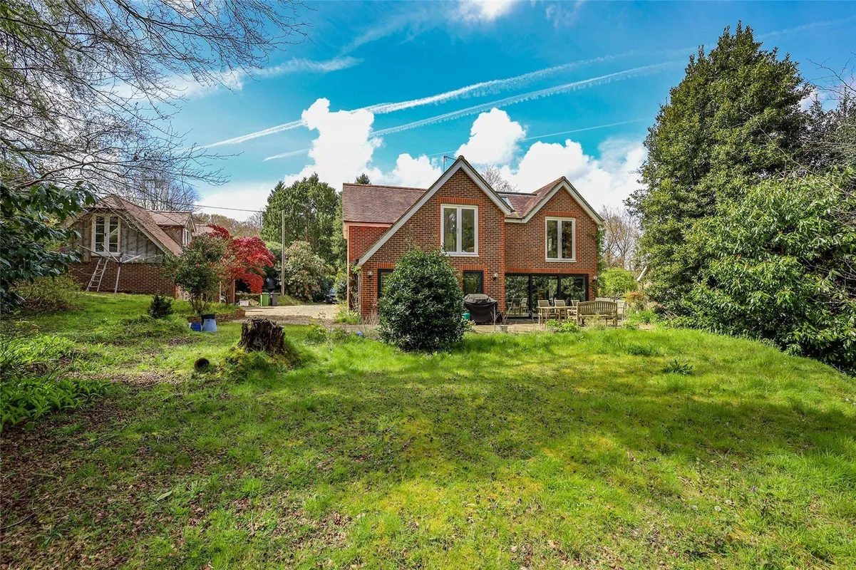 Primrose Lane, Liss, GU33