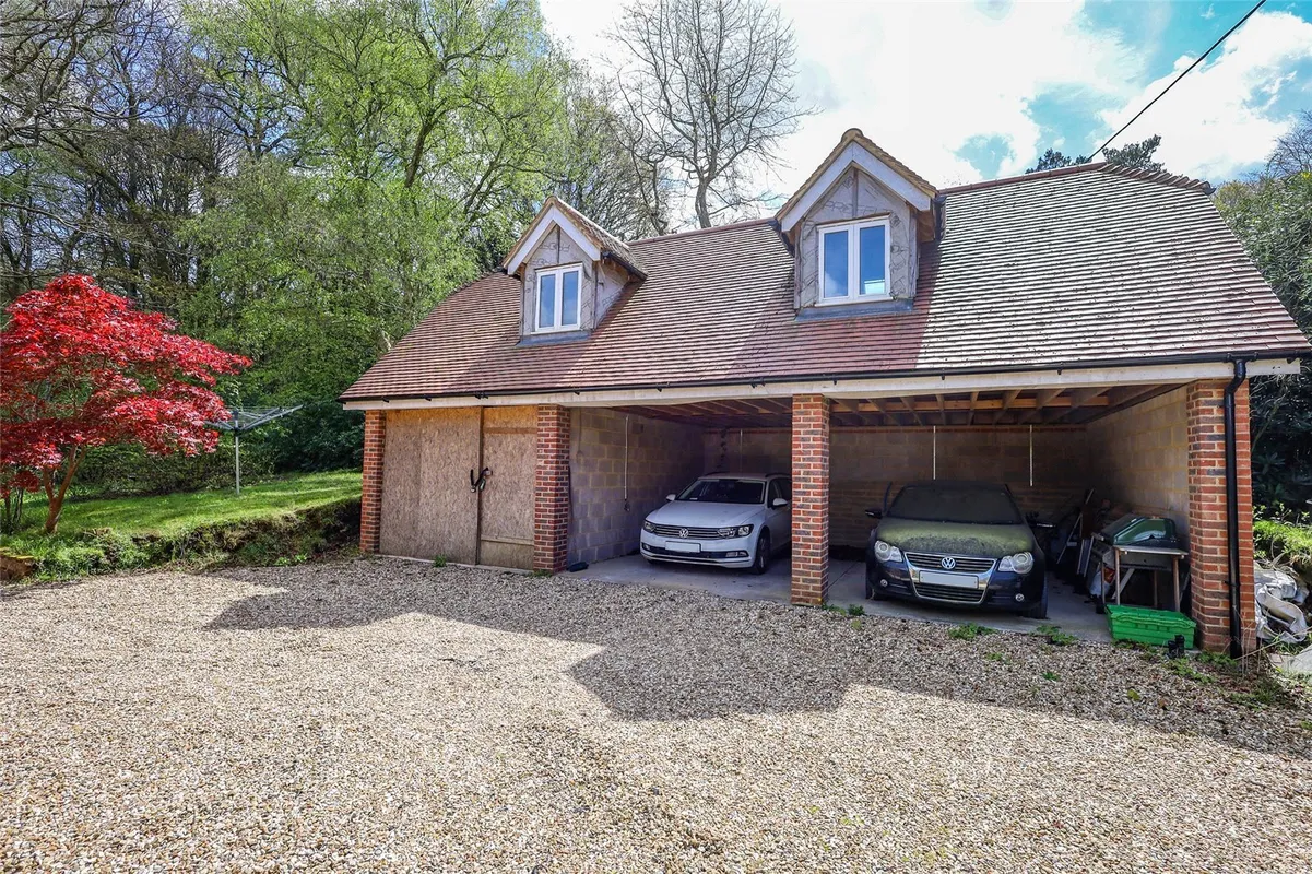 Primrose Lane, Liss, GU33