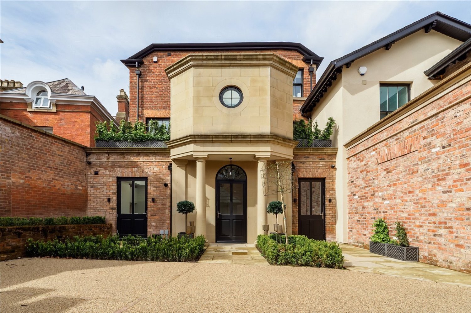 JacksonStops 3 bedroom property for sale in Beechfield Road