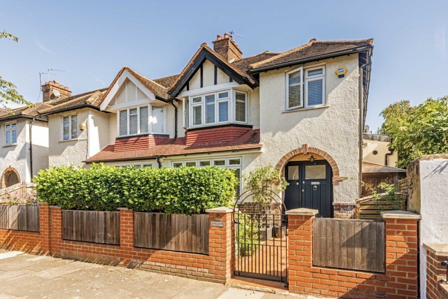 Fletchers Estate agents in Brook Green, Chiswick, Shepherds Bush, Hammersmith Fletchers