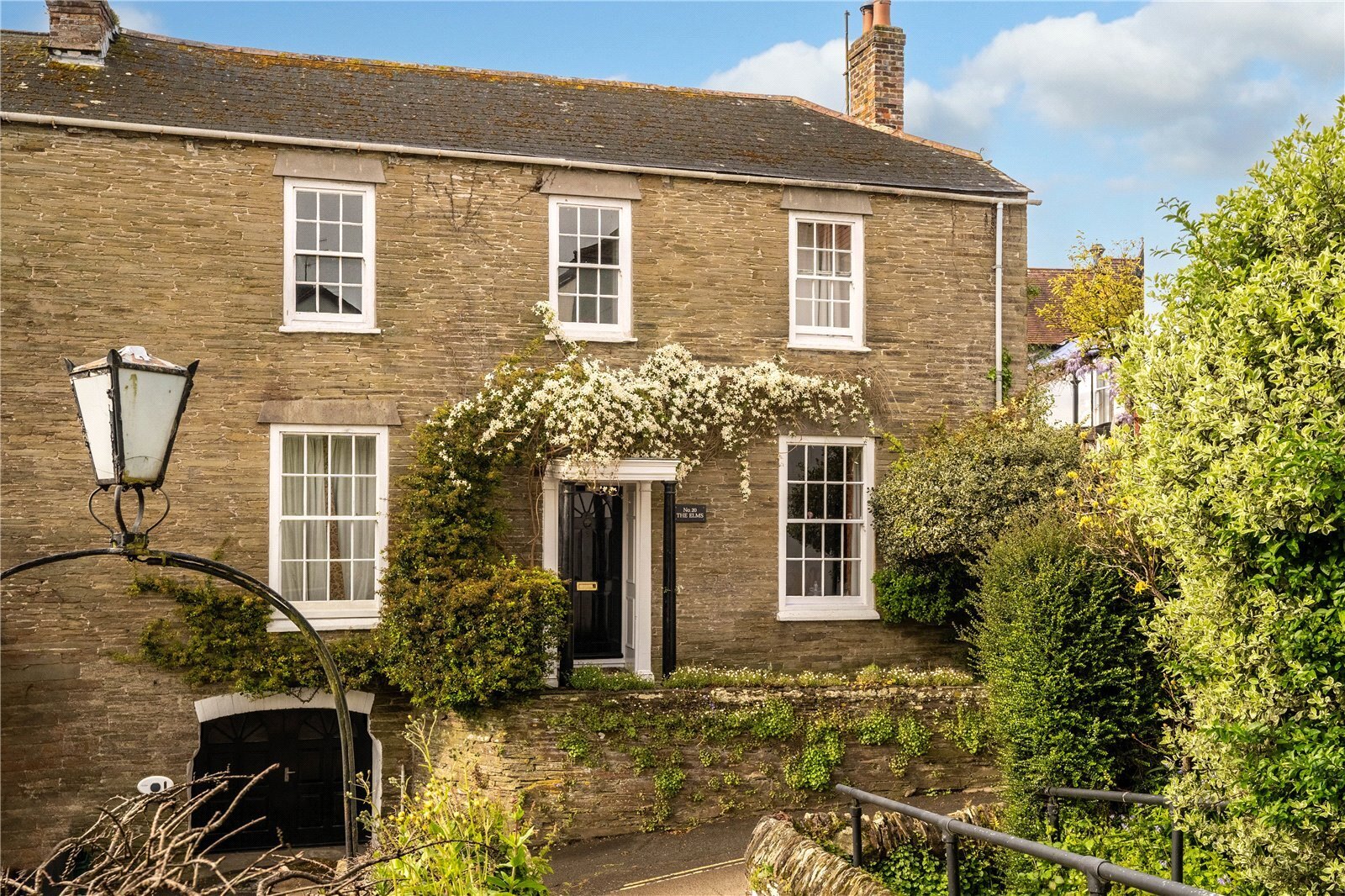 4 bedroom property for sale in Street, Kingsbridge, Devon, TQ7