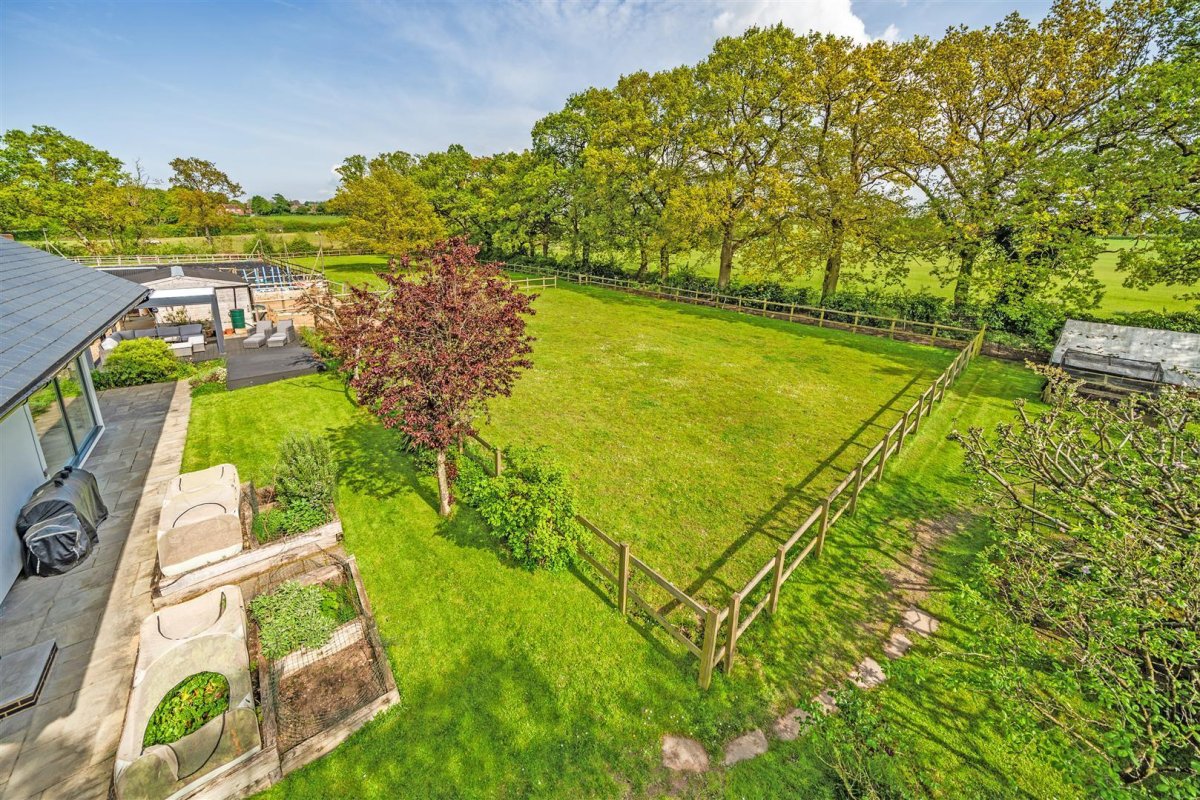 3 bedroom property for sale in Egerton, Kent Guide price £965,000