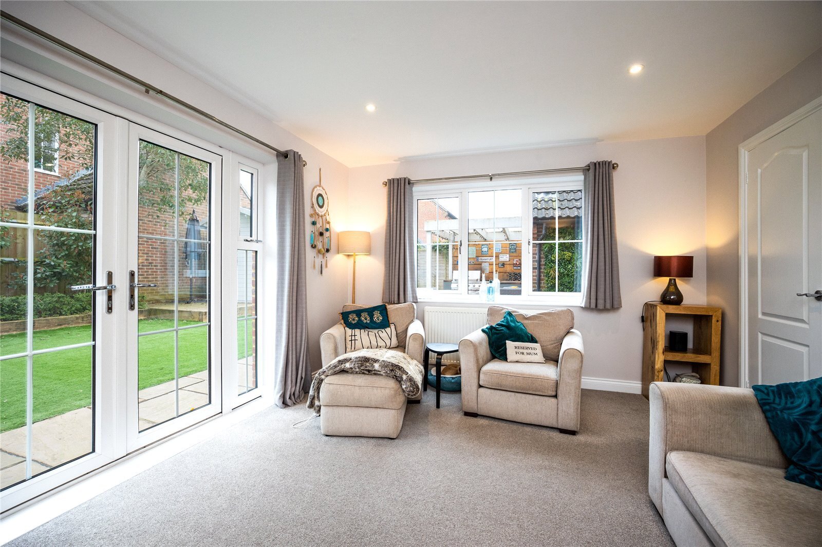 4 bedroom property for sale in Simmons Field, Thatcham, Berkshire, RG18