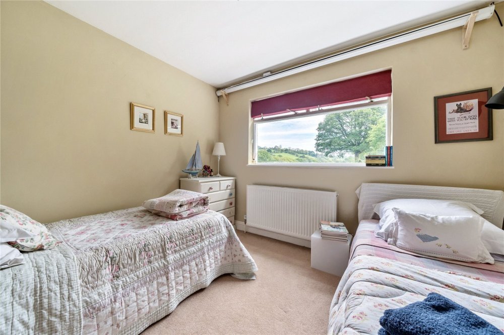 5 bedroom property for sale in Ffarmers, Llanwrda, Carmarthenshire