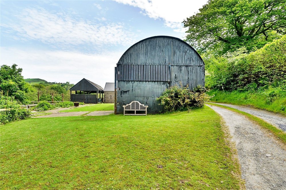 5 bedroom property for sale in Ffarmers, Llanwrda, Carmarthenshire