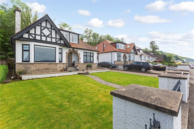 5 bedroom property for sale in Cloch Road, Gourock, Inverclyde, PA19