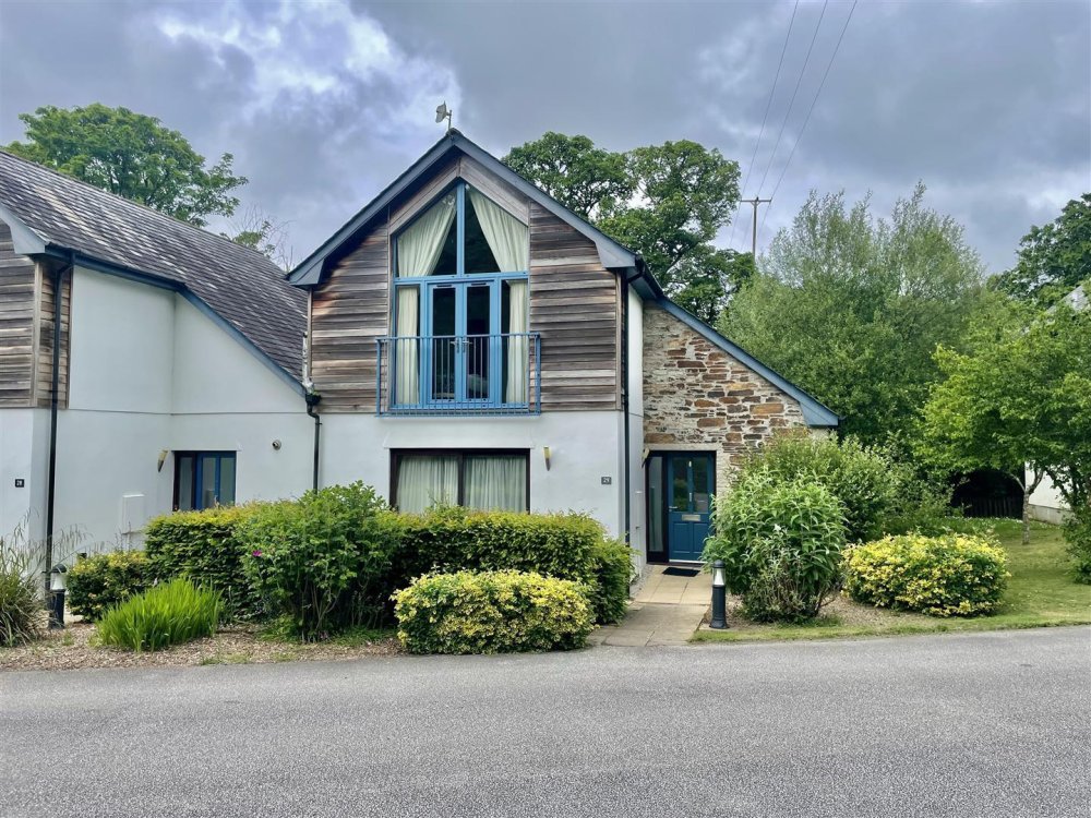 Stags 2 bedroom property for sale in Bissoe Road, Carnon Downs, Truro