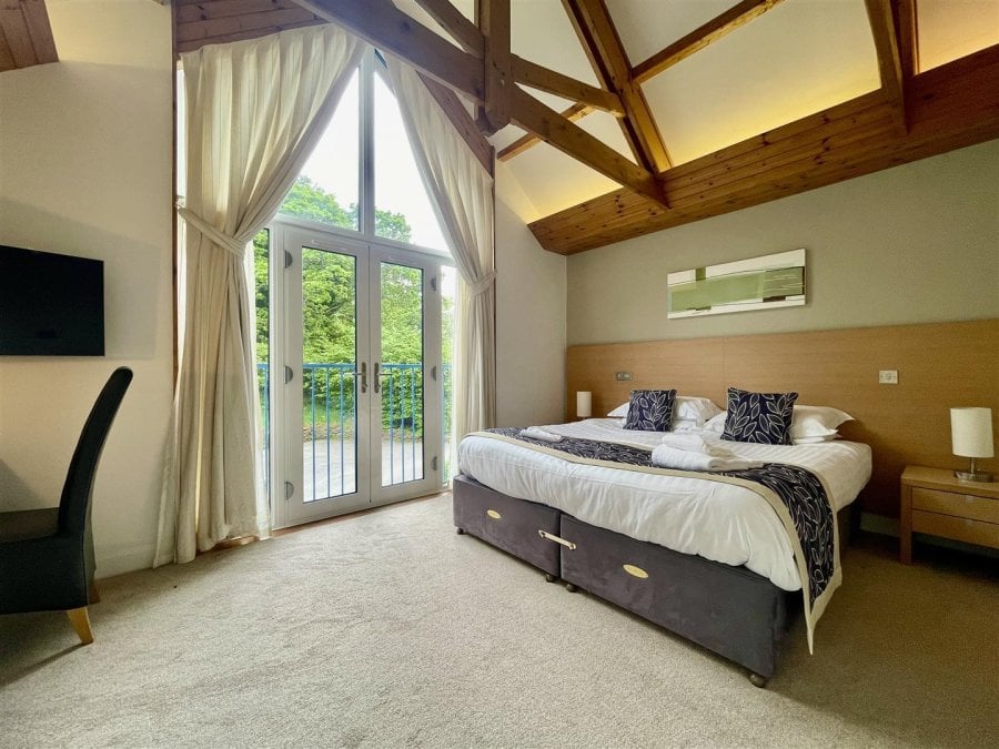 Stags 2 bedroom property for sale in Bissoe Road, Carnon Downs, Truro