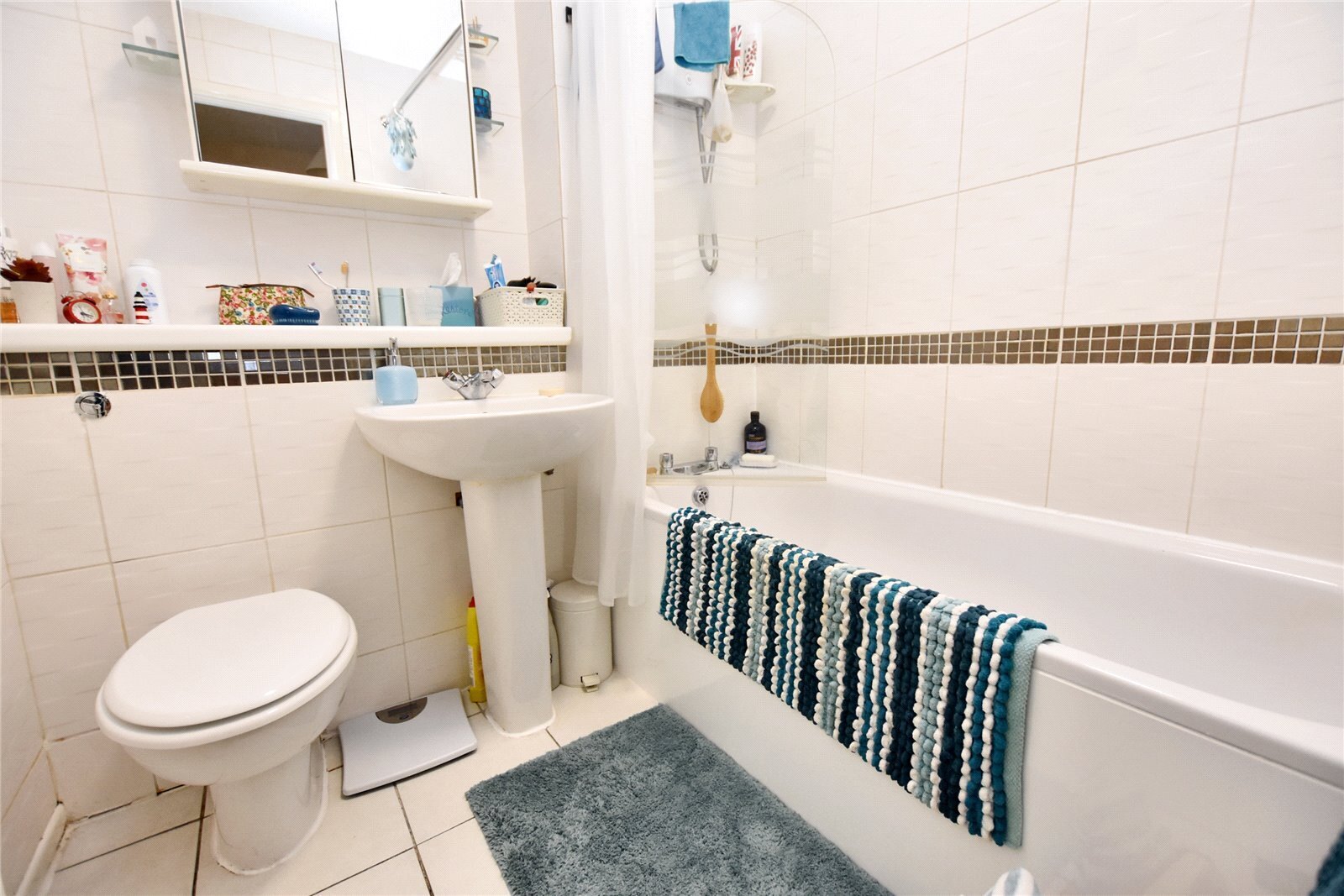 2 bedroom property for sale in Gibson Close, Abingdon, Oxfordshire