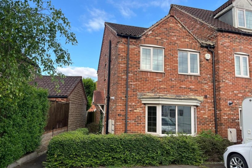 Barnard Meadows, Kirton Lindsey, Gainsborough 3 bedroom end of