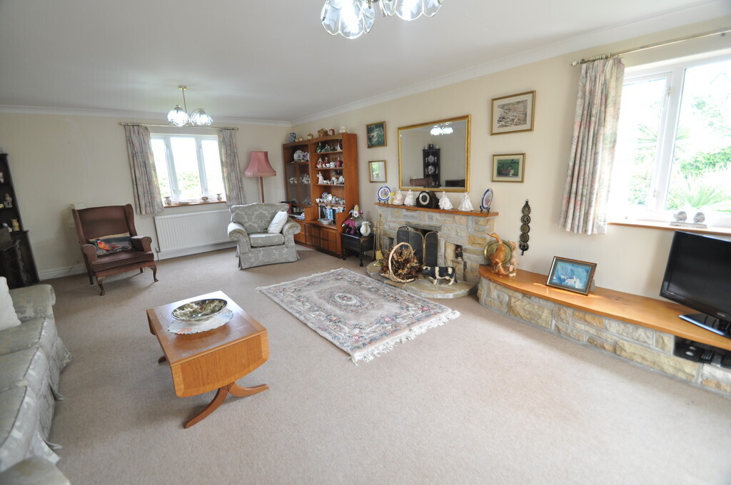 4 bedroom property for sale in Southwold Road, Blyford, Halesworth