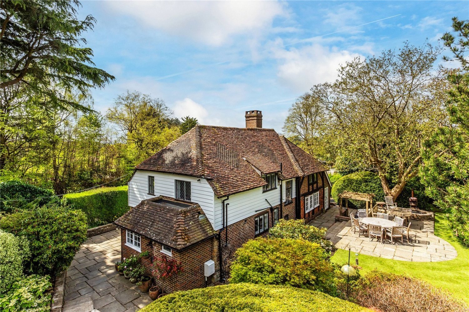 JacksonStops 5 bedroom property for sale in Pastens Road, Limpsfield