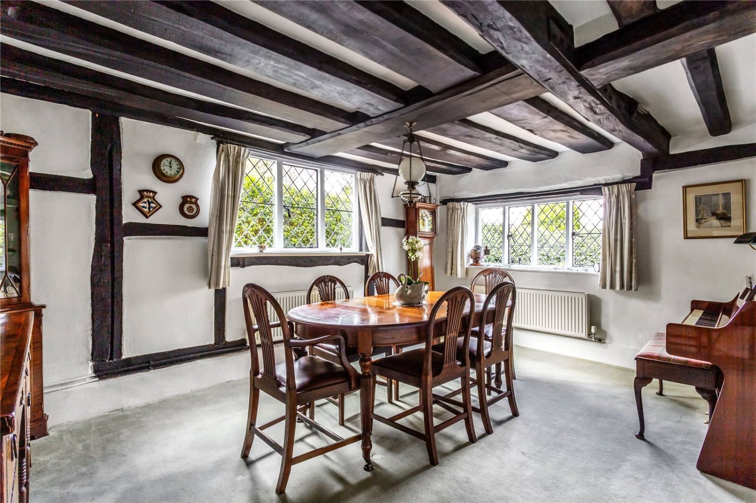 JacksonStops 5 bedroom property for sale in Pastens Road, Limpsfield