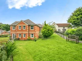Michaelstowe Drive, Harwich thumb 2