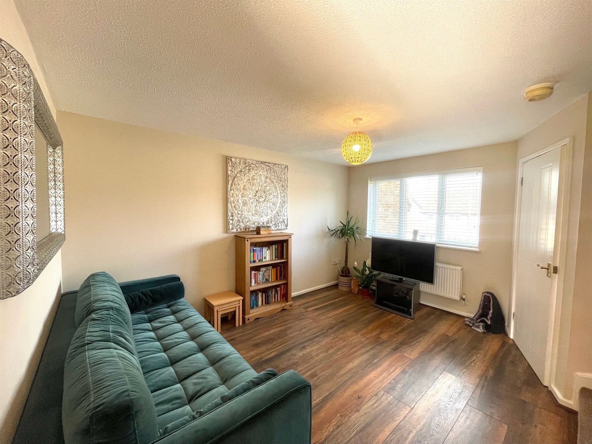 3 bedroom property for sale in Clos Cwm Garw, Caerphilly £280,000