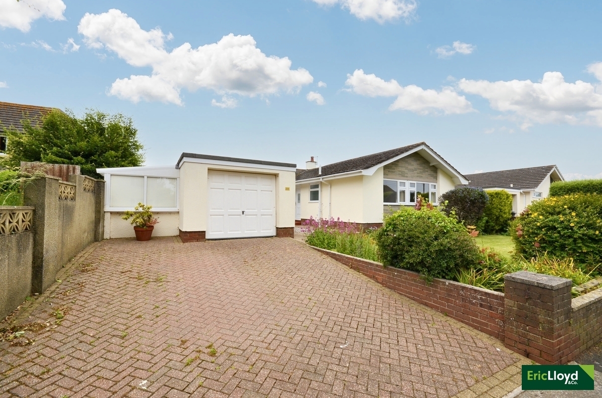 3 bedroom property for sale in Northfields Lane, Brixham £440,000