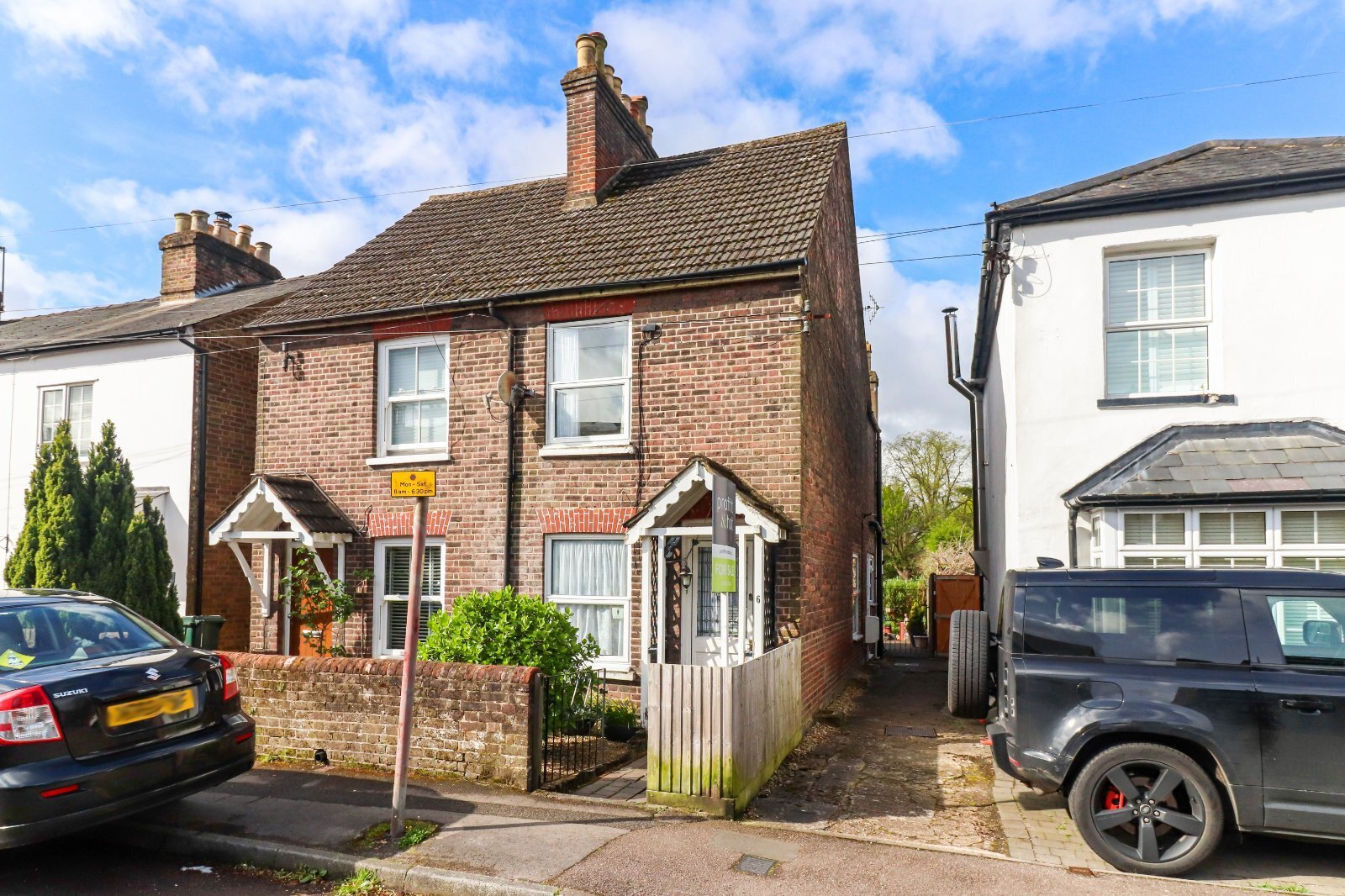 2 bedroom property for sale in Adrian Road, Abbots Langley, Herts, WD5