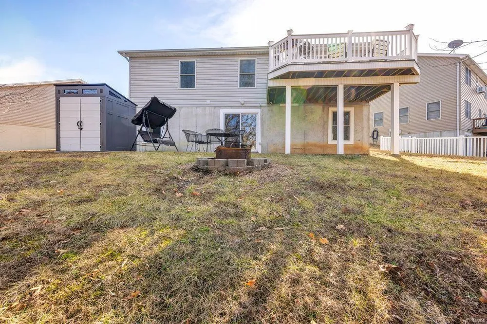 34 Homefield Trace Ct, O'Fallon, MO 63366