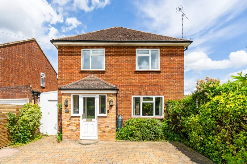 4 bedroom property for sale in Springfield Road, Windsor, SL4 - Guide ...