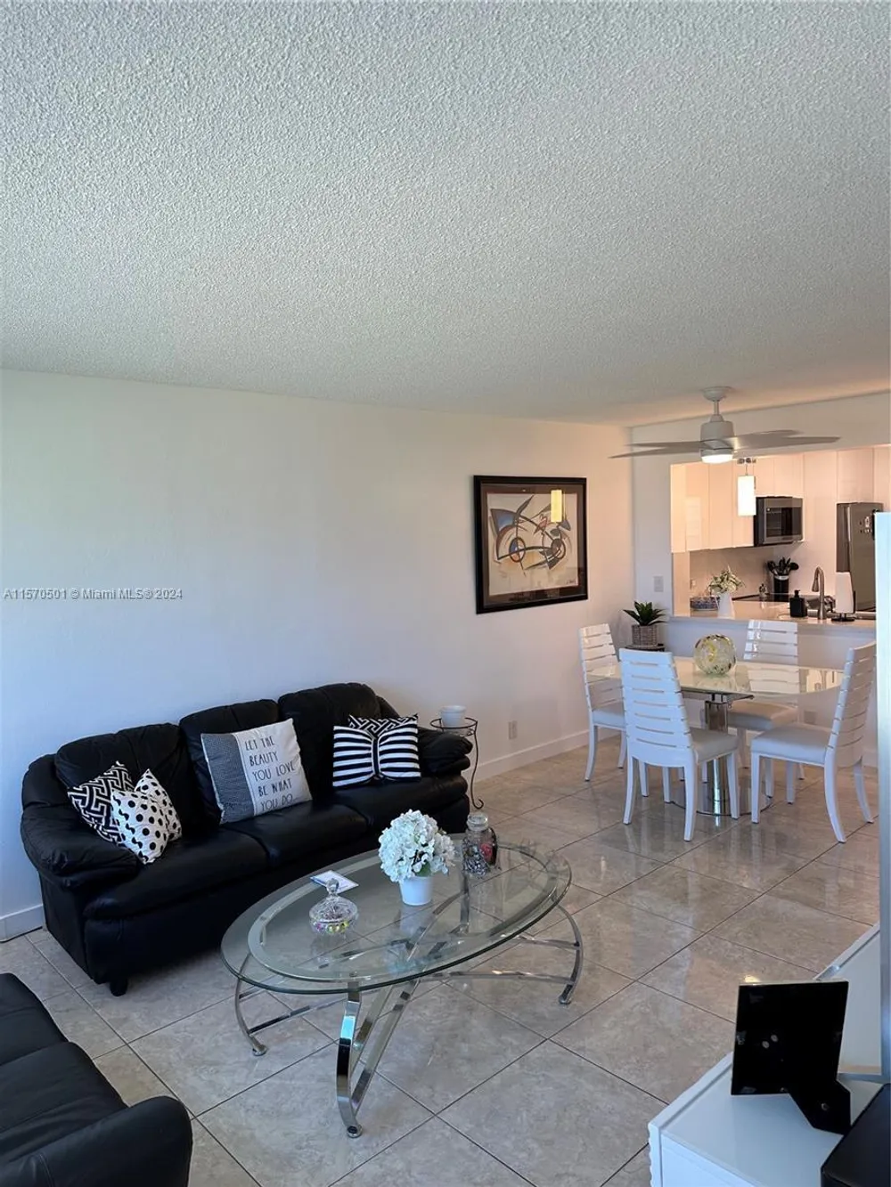 2223 Park Ln, Hollywood, FL 33021