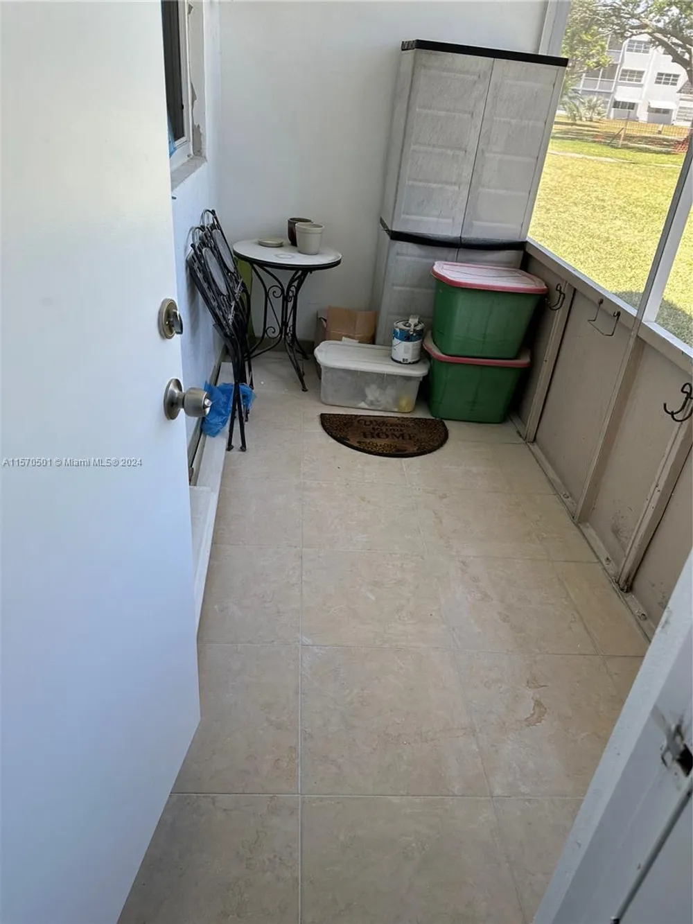 2223 Park Ln, Hollywood, FL 33021