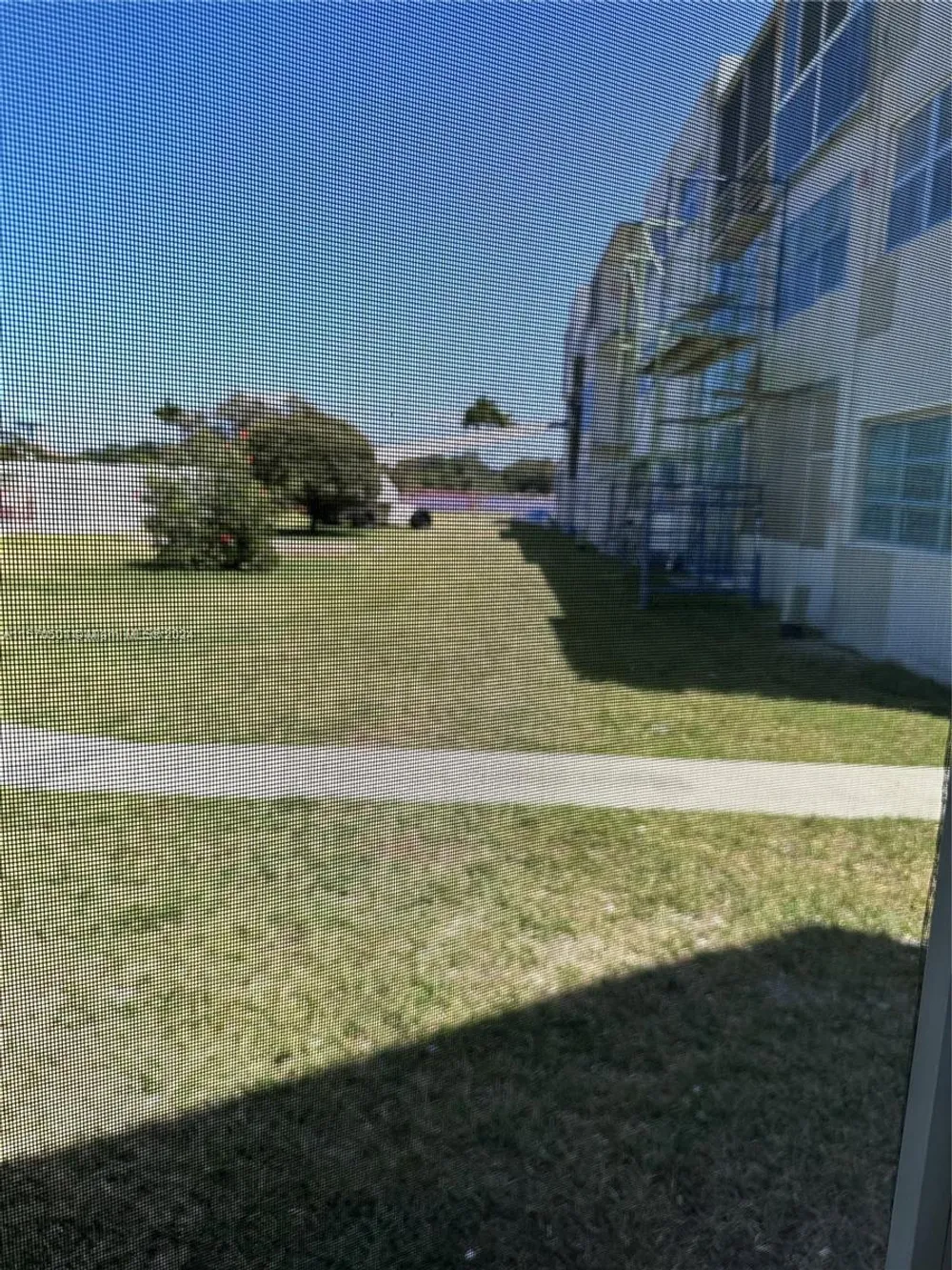 2223 Park Ln, Hollywood, FL 33021