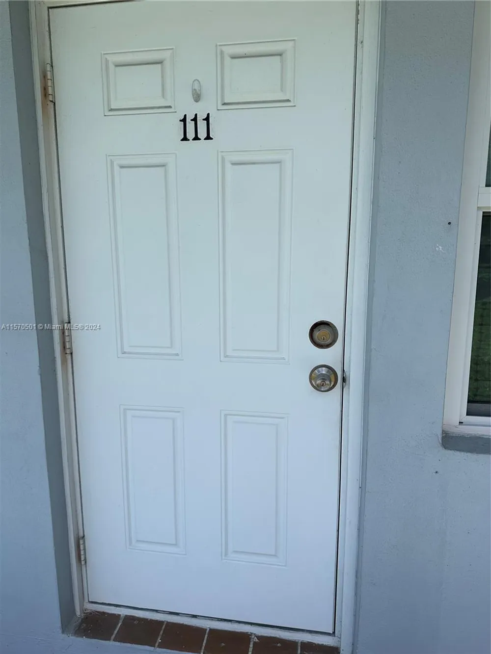 2223 Park Ln, Hollywood, FL 33021