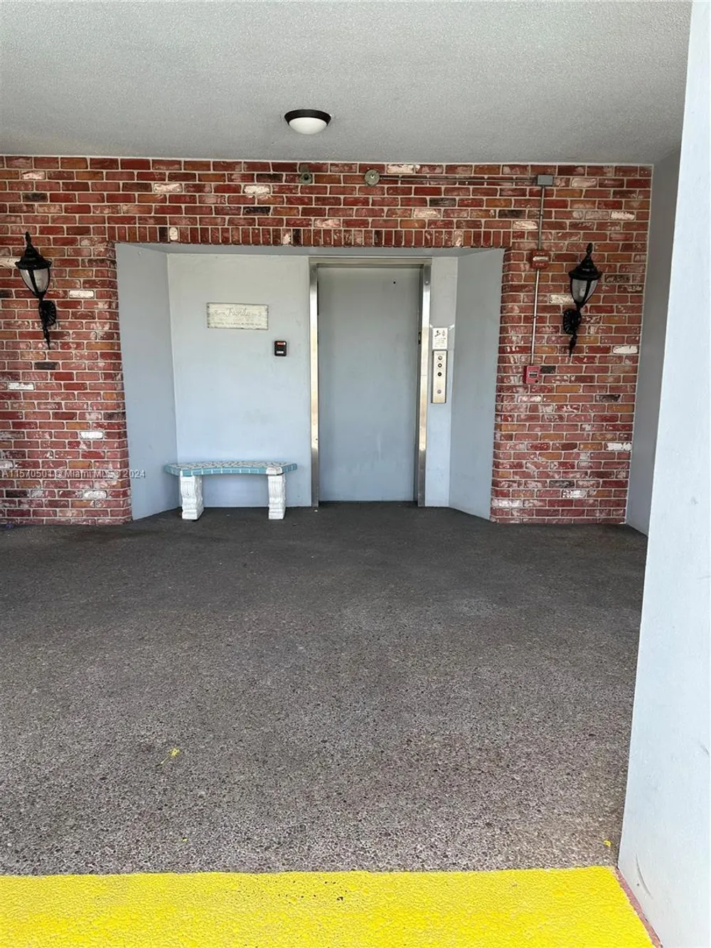 2223 Park Ln, Hollywood, FL 33021