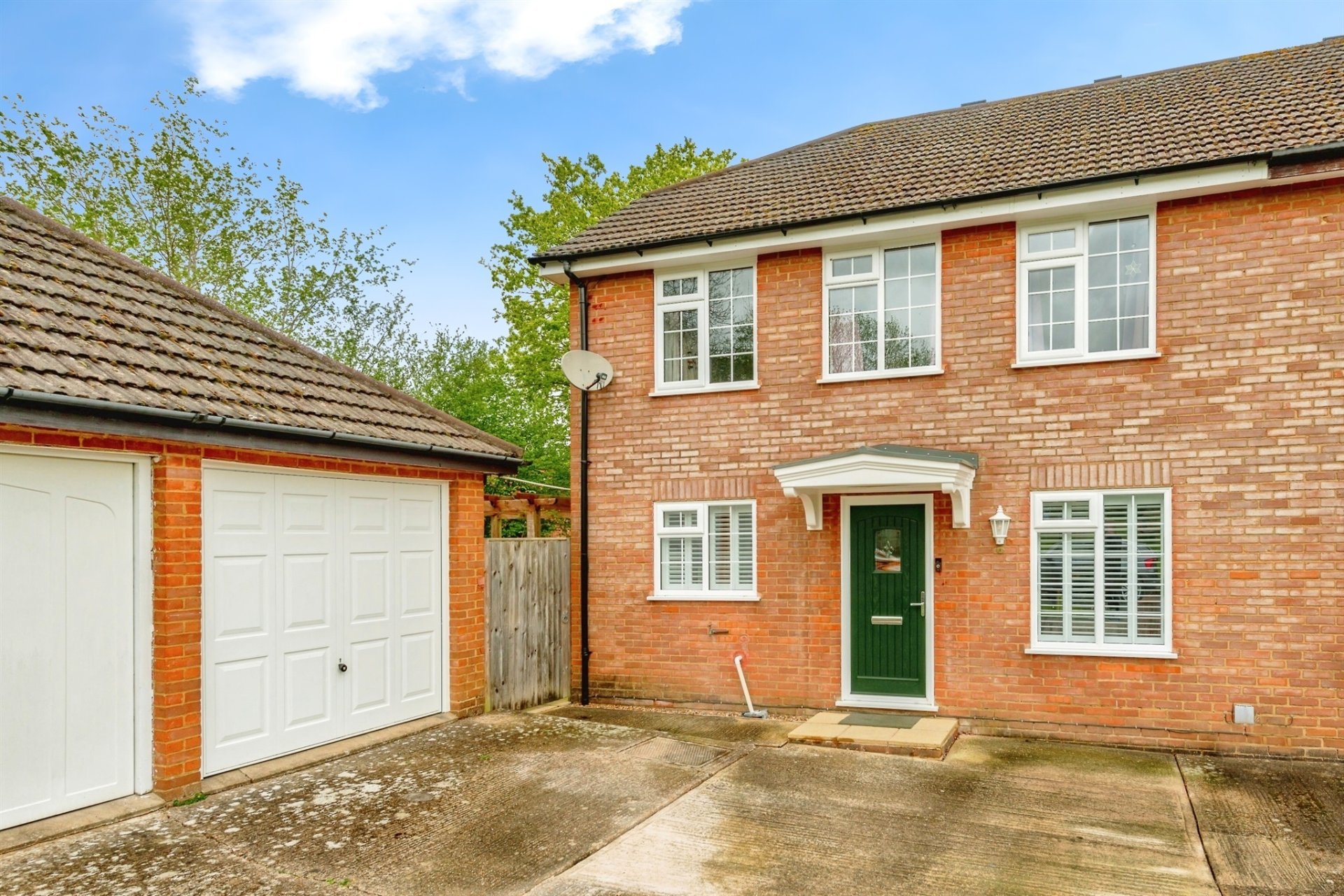 Estate Agents & Lettings Agents in East Grinstead Connells Contact Us