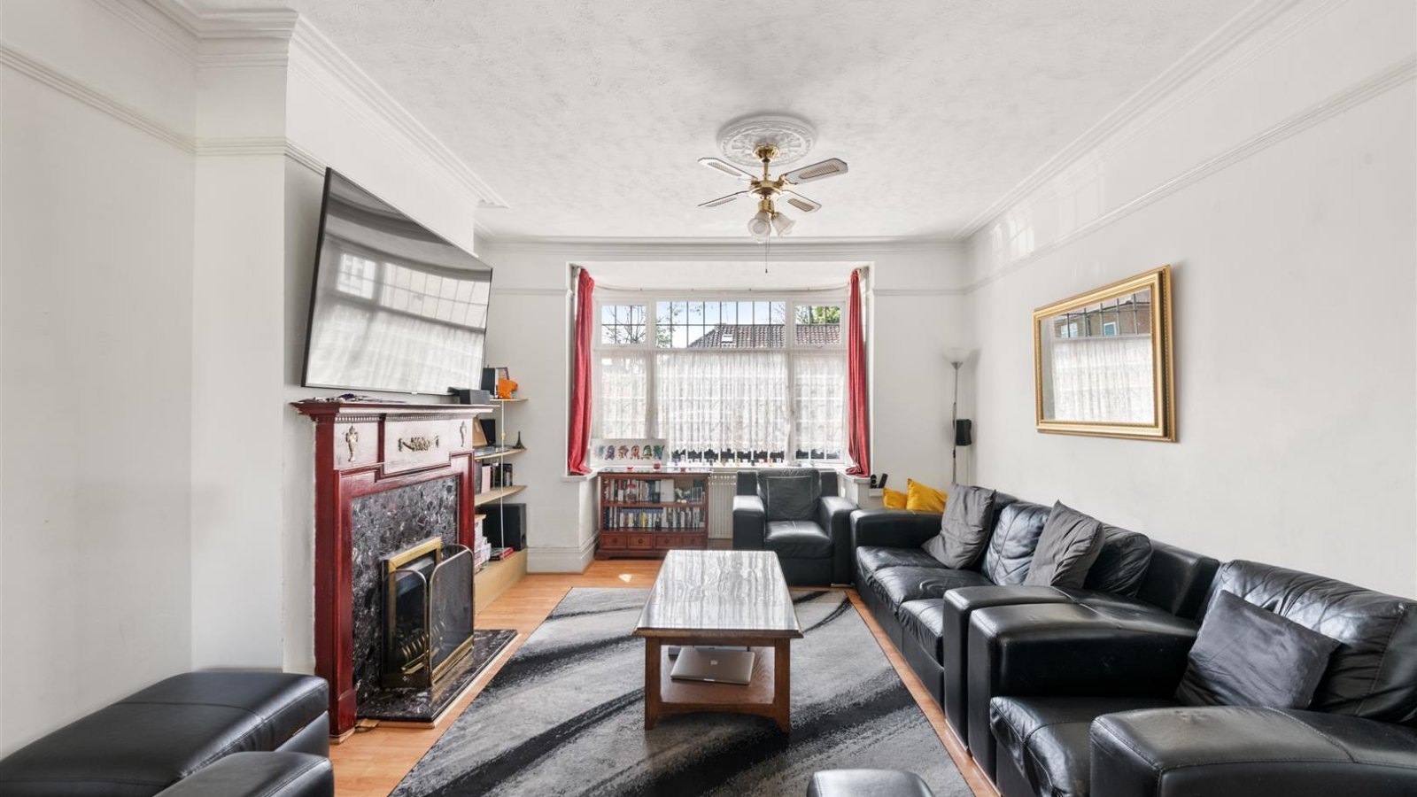 3 bedroom property for sale in Argyle Avenue, Hounslow Offers over £