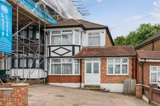 Daneland, East Barnet, EN4 photo 8