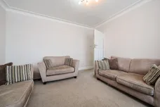 Daneland, East Barnet, EN4 photo 14