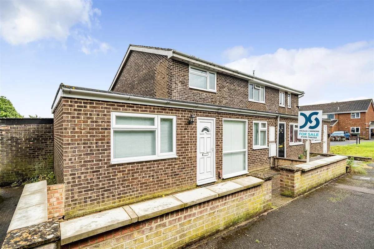 Woodgate Close, Grove, Wantage, OX12