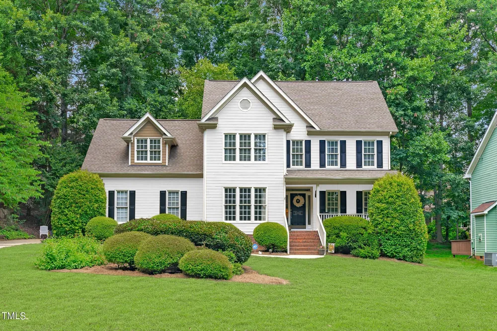 5208 Sunset Walk Ln, Holly Springs, NC 27540