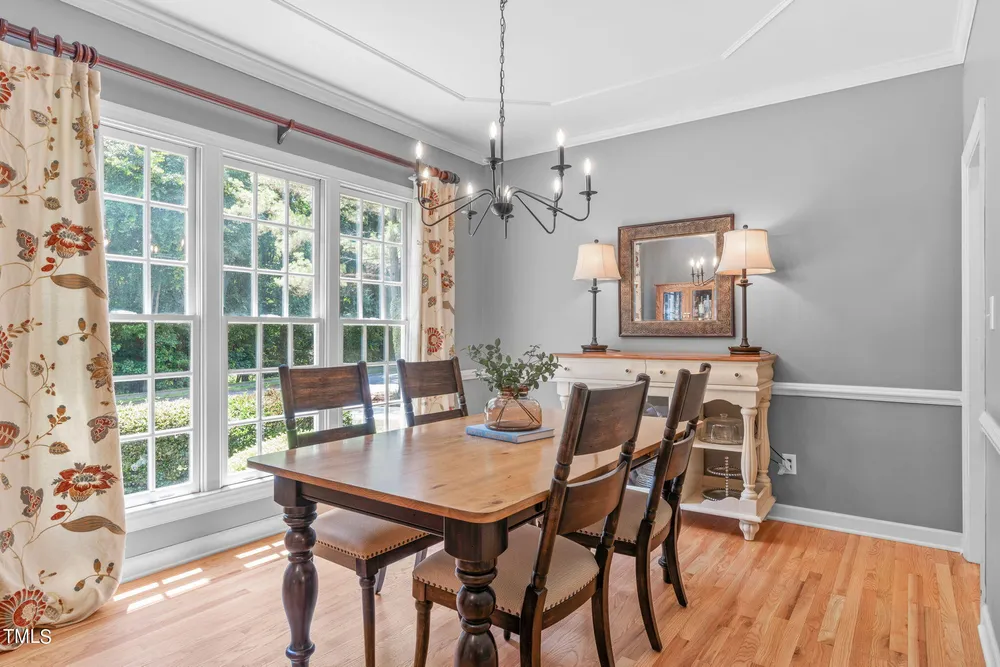 5208 Sunset Walk Ln, Holly Springs, NC 27540