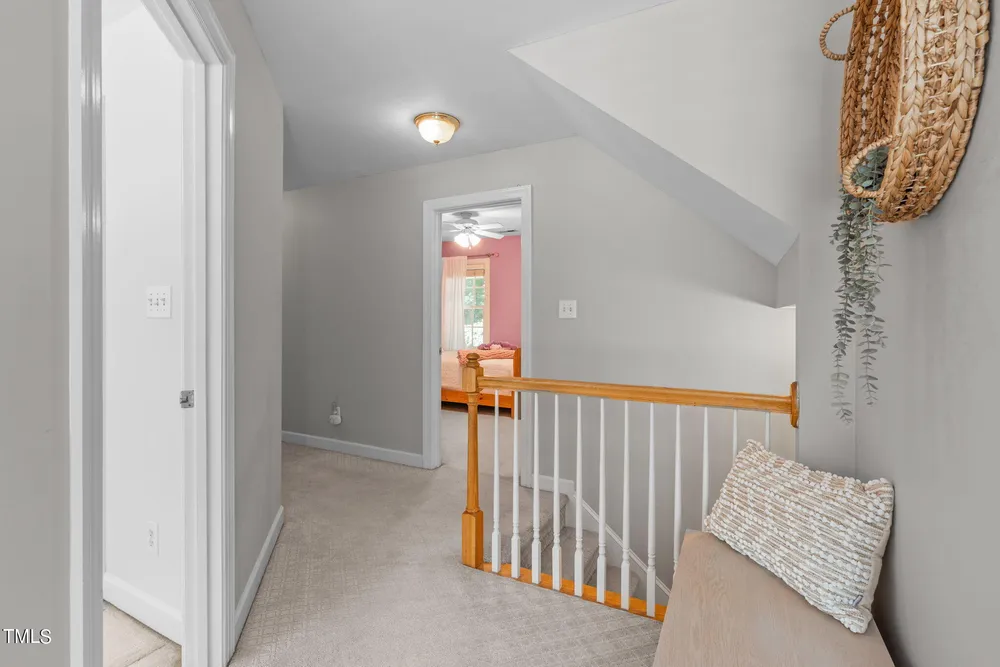 5208 Sunset Walk Ln, Holly Springs, NC 27540
