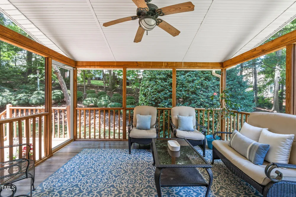 5208 Sunset Walk Ln, Holly Springs, NC 27540