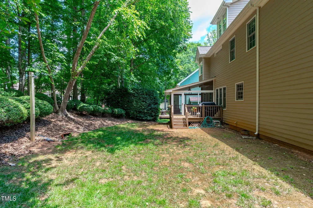 5208 Sunset Walk Ln, Holly Springs, NC 27540
