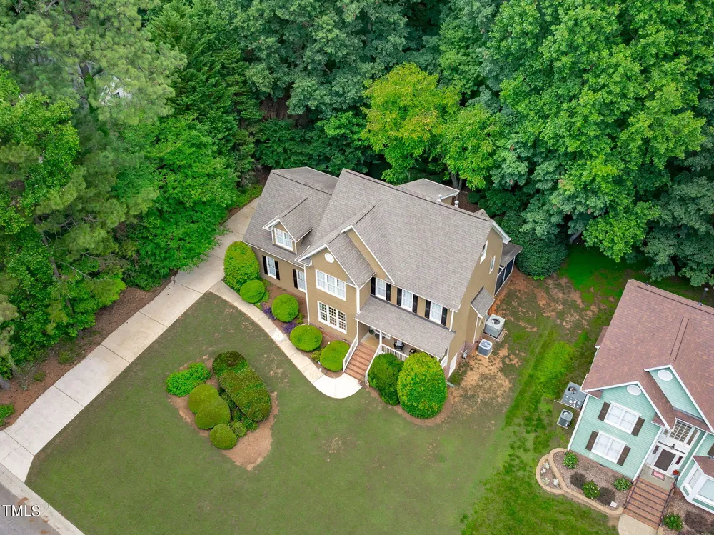 5208 Sunset Walk Ln, Holly Springs, NC 27540
