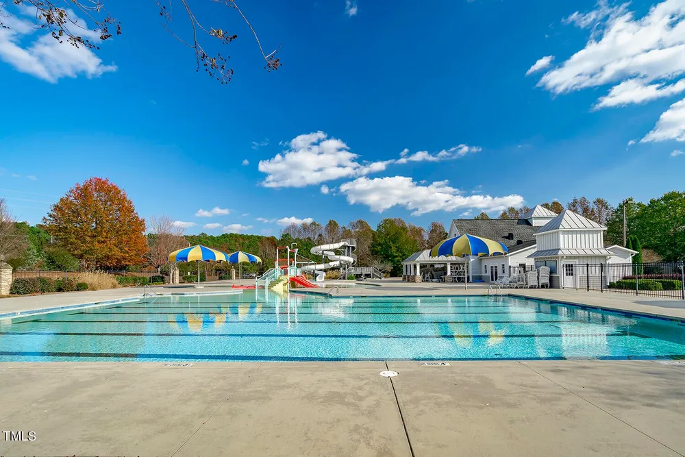 5208 Sunset Walk Ln, Holly Springs, NC 27540