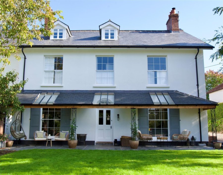 Stags 6 bedroom property for sale in Near Blundells