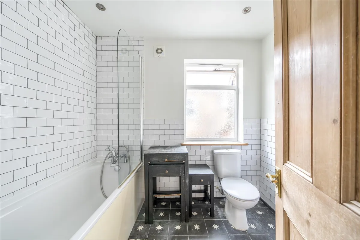 Lechmere Road, London, NW2
