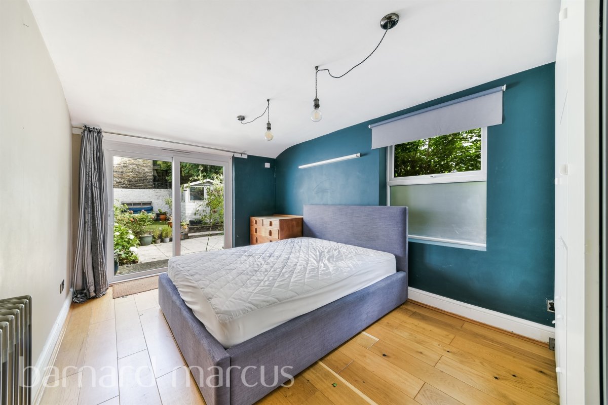Stansfield Road, London 1 bedroom flat Allen & Harris