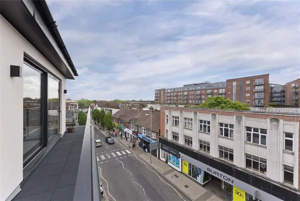 Church Street, Walton-On-Thames, KT12 photo 7