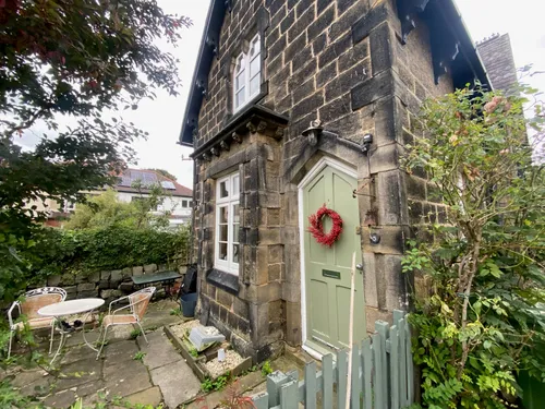 Alma Cottages, LEEDSphoto