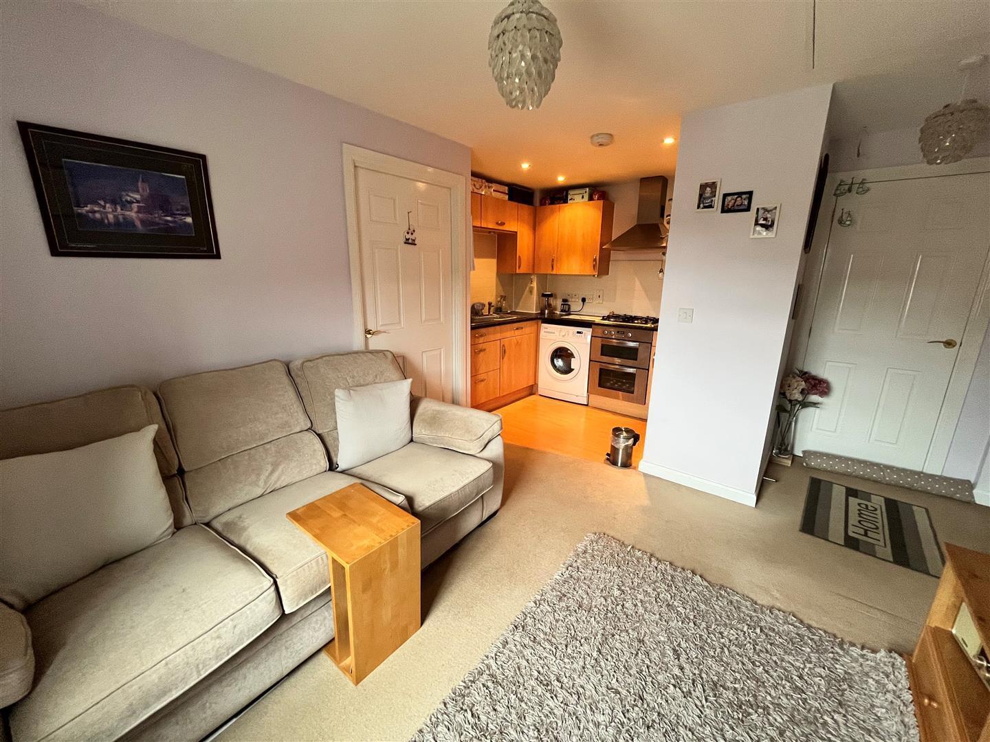 Ickworth Close, Daventry Image 3
