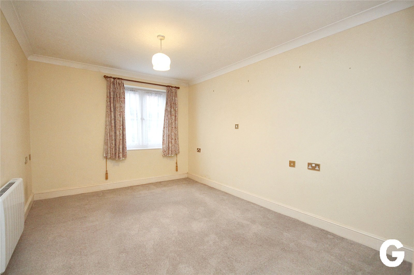 Christchurch Road, Ringwood, Hampshire, BH24 Image 5